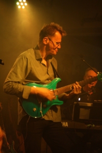 Ecki - Gitarrist der Pop Rock Soul Coverband Pretty COLD KEYS